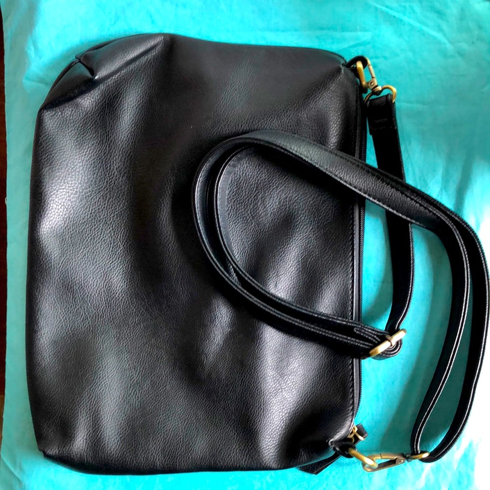 Black crossbody bag leather